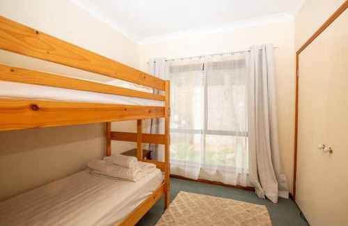 Point Lookout House | Discover Tuckeroo: Central Retreat for 10 Guests