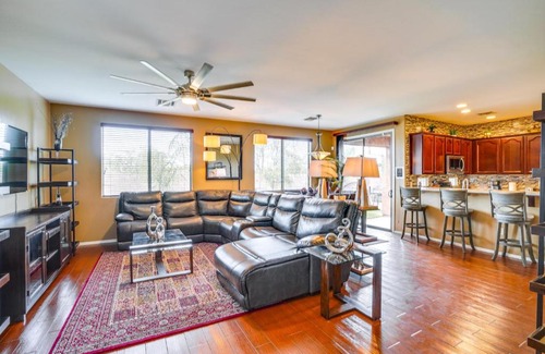 Casas Adobes House | Discover Tucson Getaway Near Saguaro National Park!