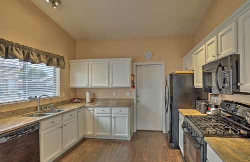Rita Ranch House | Relaxing Tucson Retreat: Pool, Hot Tub & Beautiful Yard!