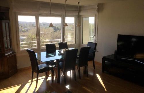 Tudela Apartment | Kid-Friendly Retreat at Tudela Mirador de Bardenas