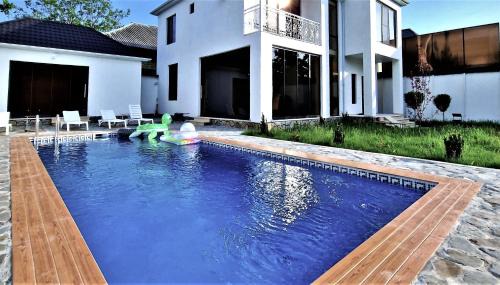 Gabala Villa | Elegant Tufandag Villa: Family-Friendly with Pool Access