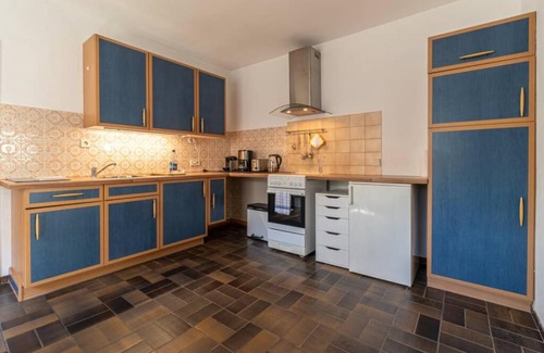 Weibern Apartment | Family-Friendly Tuffsteinquartier am Brückenbach Awaits You