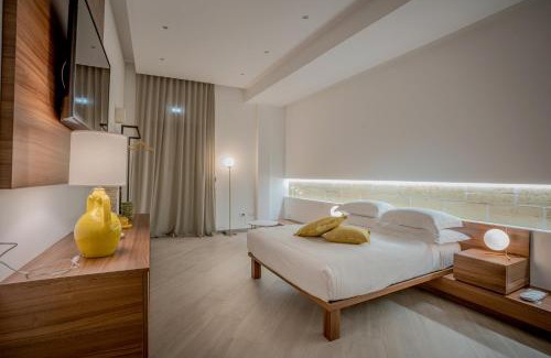 Massafra Bed & Breakfast | Relax at Tufo Bianco Relais: 4-Star Oceanfront Escape