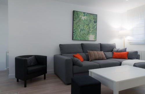 Camino de Ronda Apartment | Cozy tuGuest Pedro Antonio Apartment with Ocean View