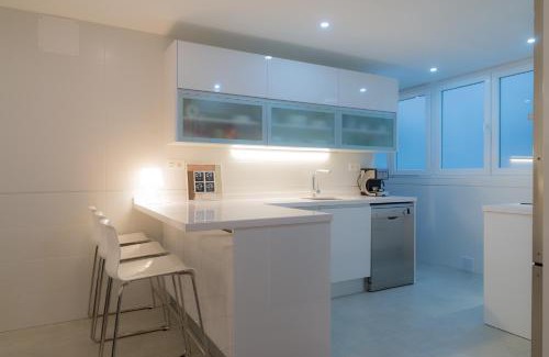 Camino de Ronda Apartment | Cozy tuGuest Pedro Antonio Apartment with Ocean View