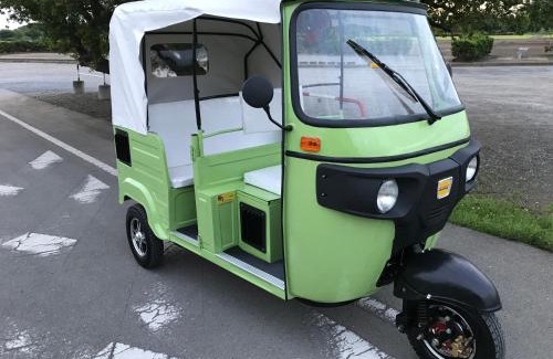 Kawagoe Apartment | Eco-Friendly Retreat at Tuktuk House with Breakfast & Hot Tub