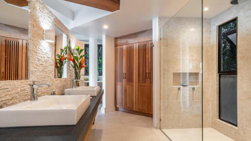 Manuel Antonio Resort | Unforgettable Monkitail @ Tulemar with Ocean View & Pool