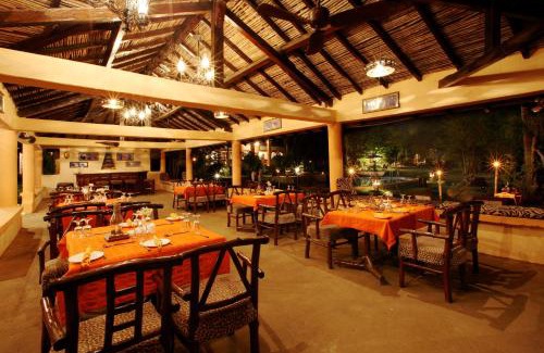Baihar Resort | Relax at Tuli Tiger Resort: Family-Friendly with Spa & Pool