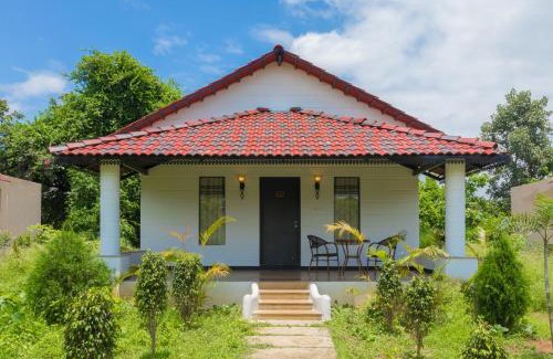 Kohka Bed & Breakfast | Relax at TULI VEER BAGH RESORT TURIA with Pool & Dining