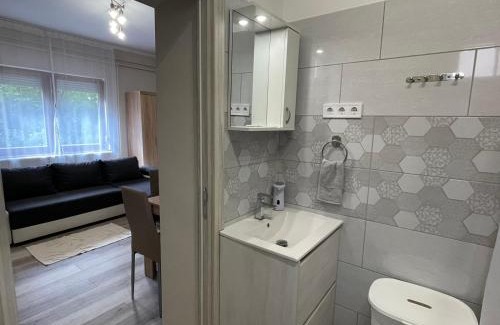 Mako Apartment | Family-Friendly Tulipán Apartman - Guest Rated 9.8/10
