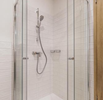 Gyal Apartment | Exceptional Stay at Tulipán Ház Gyál - Rated 9.8/10
