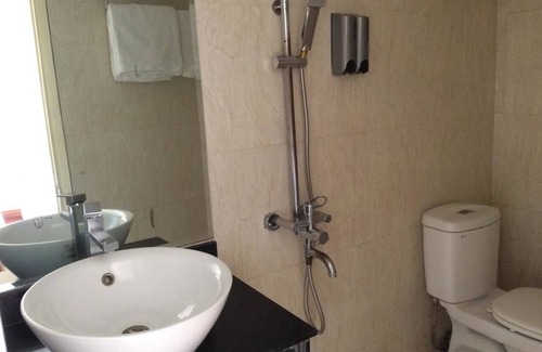 Lang Ha Hotel | Budget-Friendly Stay at Tulip Hotel Vu Ngoc Phan