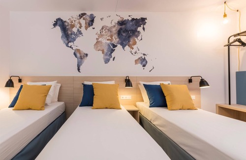 Berchem Hotel | Comfortable Stay at Tulip Inn Antwerpen with Great Amenities