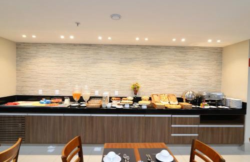 Praia de Itaparica Hotel | Ocean View Retreat at Tulip Inn Vila Velha - 8/10 Rated Stay