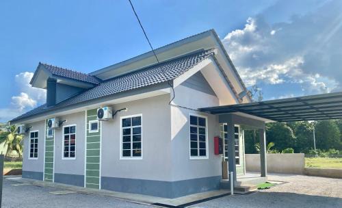 Kuala Berang House | Guest Rated 10/10 at Tulip's Homestay in Kuala Berang