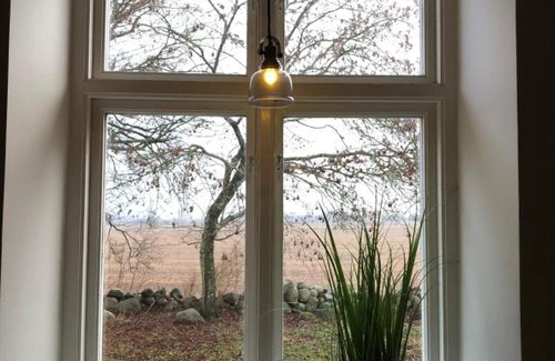 Sjobo Bed & Breakfast | Experience Pet-Friendly Comfort at Tullesbo Sätesgård