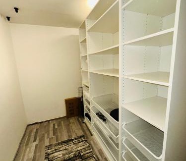 Am Pragfriedhof Apartment | Pet-Friendly Tulum Apartments in Stuttgart City
