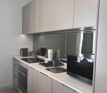 Greater Johannesburg Metropolitan Area Apartment | Tumz at OneRosebank