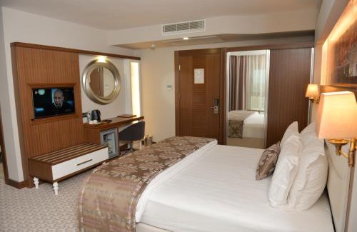 Mentese Hotel | Discover Tuna Otel Rezi̇dans: Family-Friendly Retreat