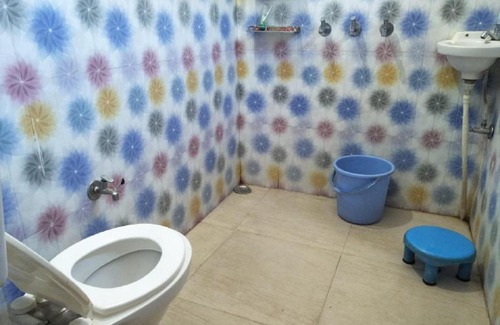 Dugalbitta House | Comfortable Tungeshwar Homestay for Family Getaways