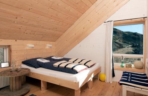 Northeastern Region Bed & Breakfast | Discover Tungulending Guesthouse with Oceanfront Views