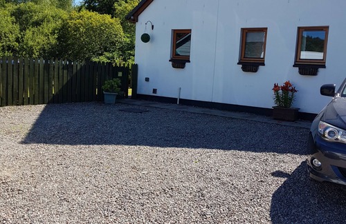 Benderloch House | Tranquil Tunnag Cottage: Steps from Scenic Tralee Beach