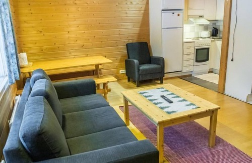 Yllas House | Family-Friendly Tunturinvieri l3 with Spa & Kitchen Access