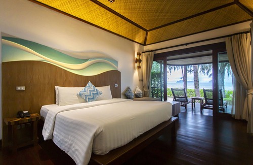 Nong Thale Resort | Discover Tup Kaek Sunset Beach Resort with Pool & Spa Access