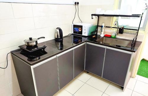 Bayan Lepas Apartment | Convenient Stay Opposite Pisa Stadium with Pool Access