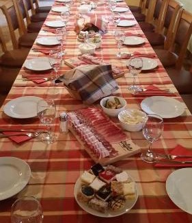 Prem House | Relax at Tourist Farm Pri Požarju with Hot Tub Leisure