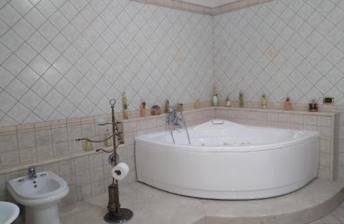 Santa Maria la Carita Bed & Breakfast | Turisti a Casa mia