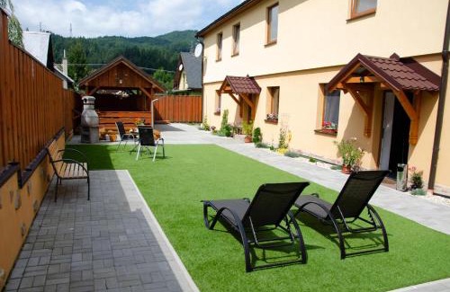 Liptovska Osada House | Comfortable Stay at Turistická Ubytovňa Osada with Great Amenities
