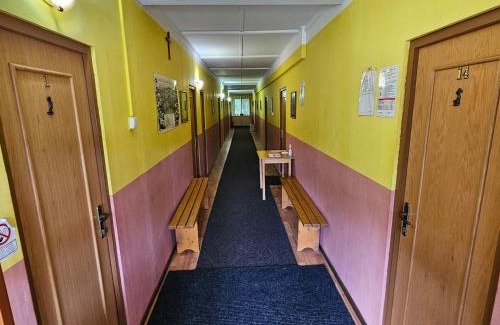 Oravsky Podzamok House | Discover Pet-Friendly Comfort at Turistická ubytovňa Forgáč