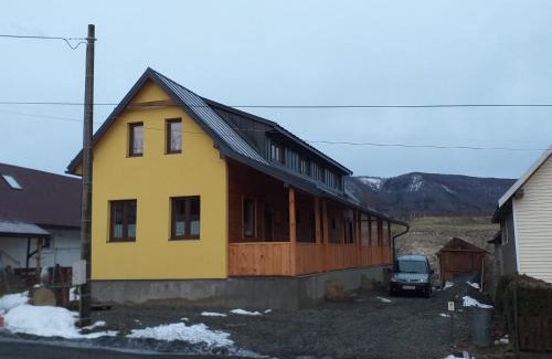Runina Apartment | Pet-Friendly Getaway at Turistický apartmánový domček Runina