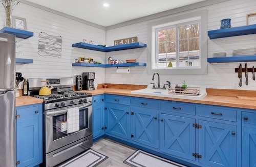 Hartwick House | Turkey Hill Retreat-House PLUS 2 Airstreams!