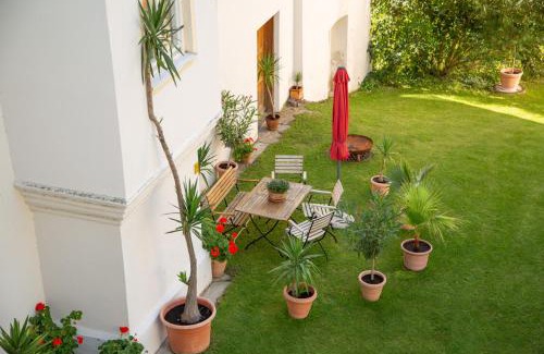 Trostberg Apartment | Oceanfront Retreat at Turm zu Schloss Schedling, Rated 9.6!