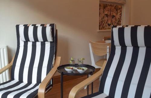 Gorleston-on-Sea House | Experience Turnstone House: Pet-Friendly Retreat with Top Ratings