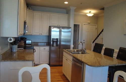 Sunset Point House | Riverside Retreat: Turtle Bay 15 with Pool and Dock Access