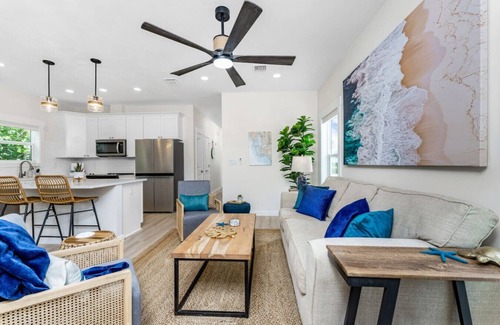 Englewood Condo | Perfect Turtle Bay Island Condo with Oceanfront Views