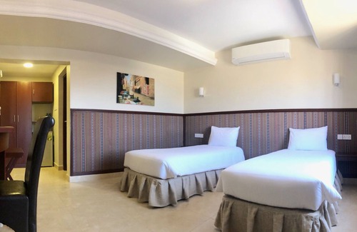 Al Hadd Cabin | Relax at Turtle Beach Resort with Pool & Family Amenities