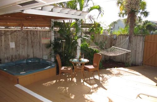 Siesta Key Resort | Relax at Turtle Beach Resort: Oceanfront Bliss Awaits