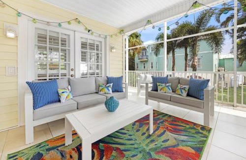 Captiva House | Family-Friendly Turtle Cottage: A Perfect Getaway