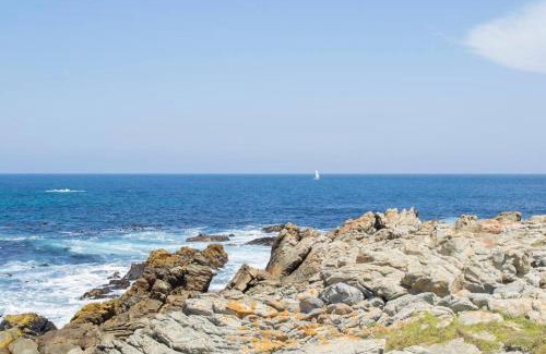 Elgin House | Oceanfront Skilpadvlei Holiday Home: Pet-Friendly Retreat