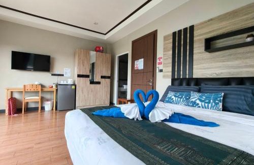 Khao Tao House | Budget-Friendly Turtle Nest: Family-Ready with Kitchen