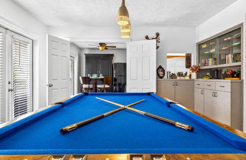 Treasure Island House | Discover Turtleback Beach House: Pet Friendly & Family Fun