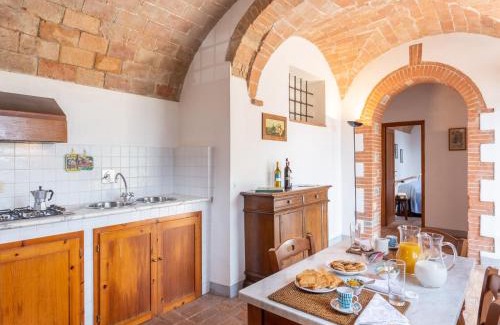 San Pietro in Bossolo House | Discover Belvilla by OYO Cottage in Tavarnelle with Garden