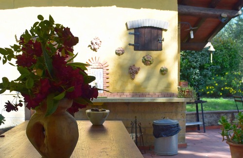 Peccioli House | Serene Tuscan Retreat with Private Pool and Nature Views