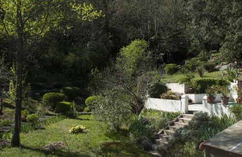 Meyrannes Villa | Tuscan-Inspired Villa with Pool and Terraces, Rated 9.8