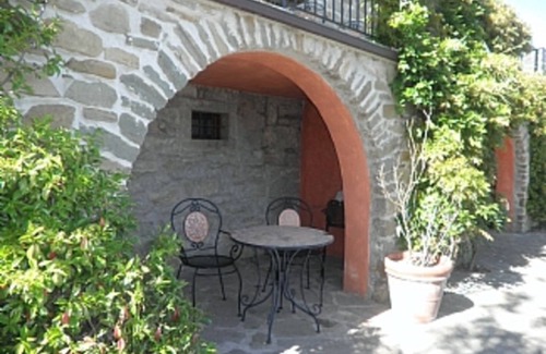 Castiglione di Garfagnana Villa | Discover a Tuscan Villa with Private Pool and Ocean Views