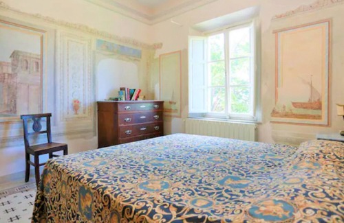 Capannori Villa | Tuscan villa with views and pool. Hosts up to 15
